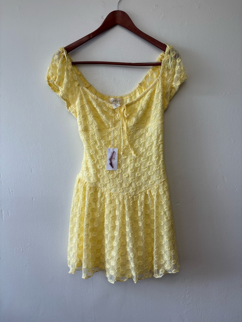 Jessica Simpson Yellow Lace Dress NWT Off Shoulder Fit & Flare Size XL